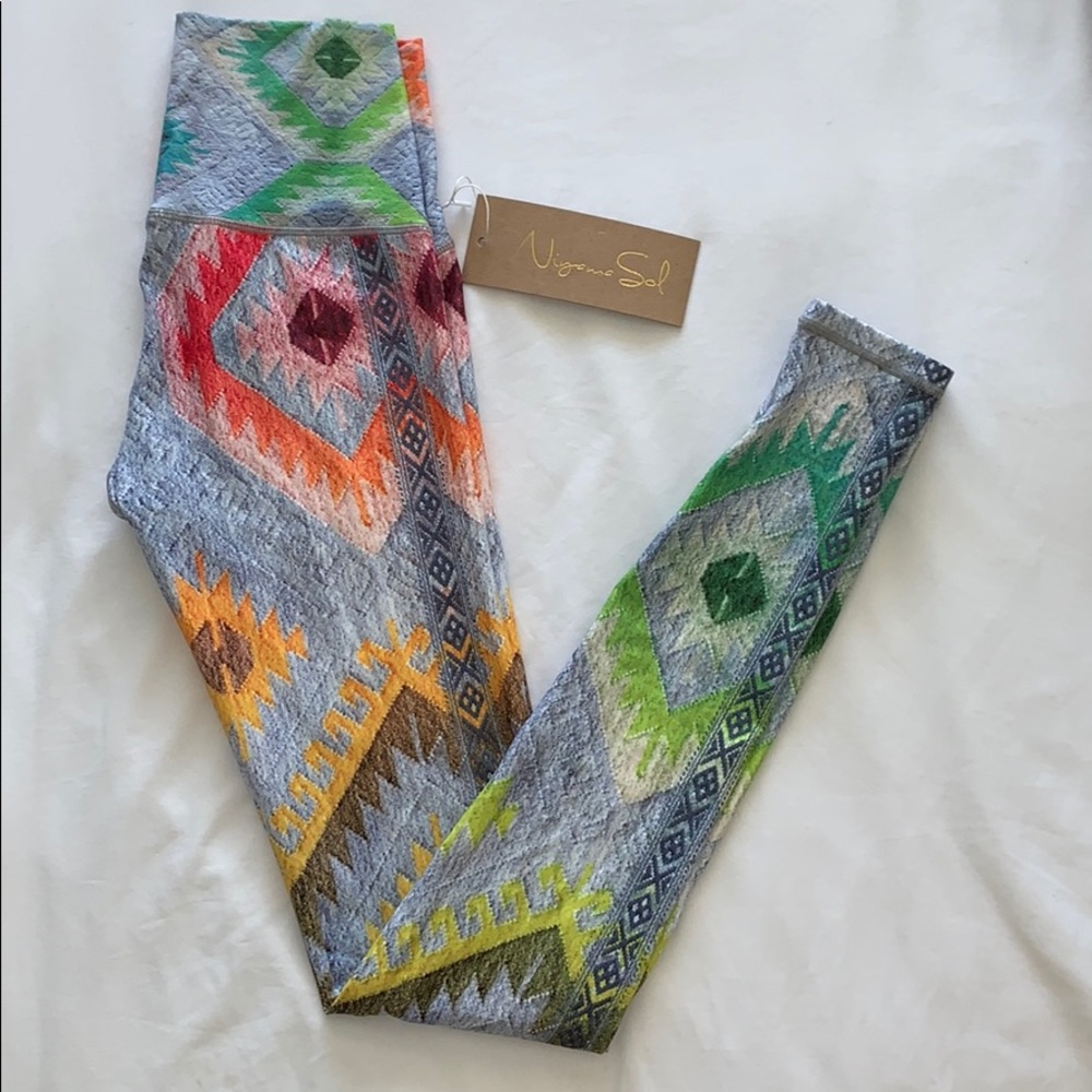 NWOT Niyama Sol Yoga leggings